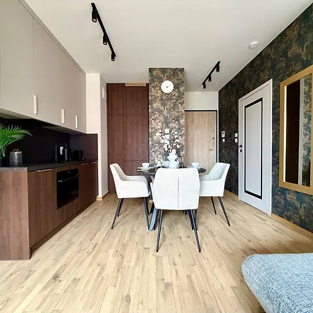 Letnica 4 2 - Acco Rent شقة